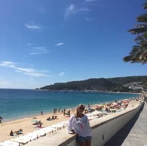 Meet your Posher, Leanne